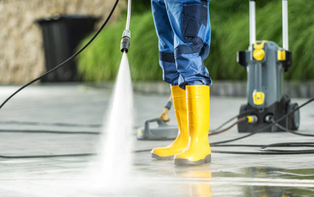 Best Deck Pressure Washing  in Sisters, OR